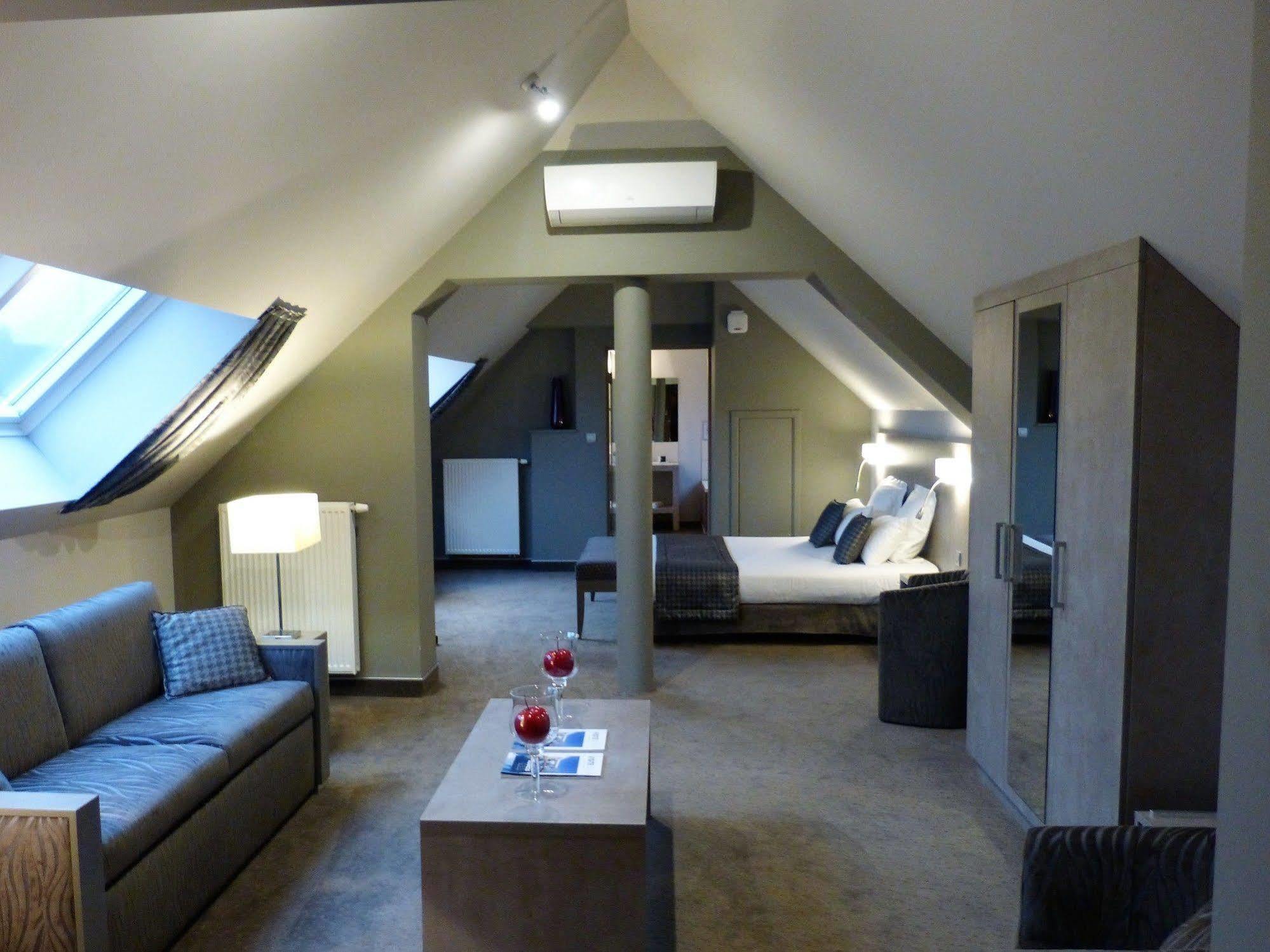 Hotel Saint Daniel Péruwelz Eksteriør bilde