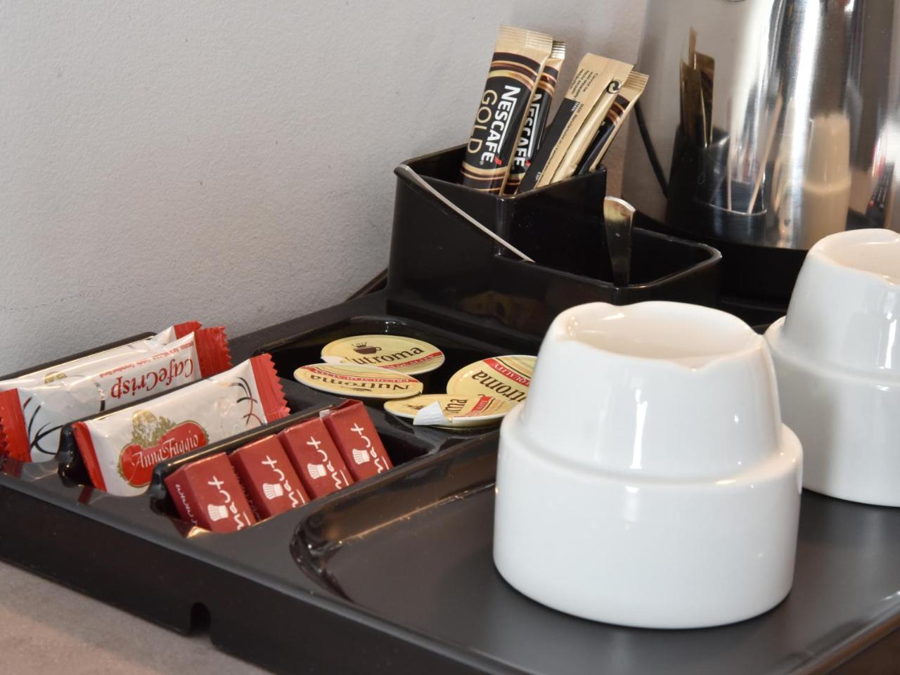 Hotel Saint Daniel Péruwelz Eksteriør bilde
