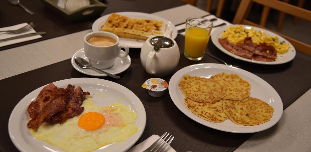 Hotel Saint Daniel Péruwelz Eksteriør bilde